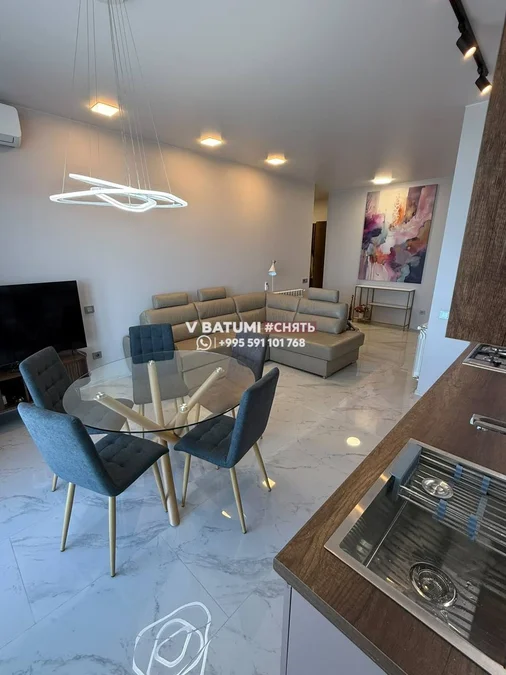 3-комнатная квартира с 2 спальнями в Magnolia, $1350