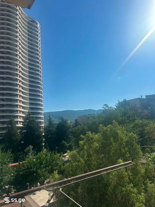 4-комнатная квартира Продаётся. Сабуртало