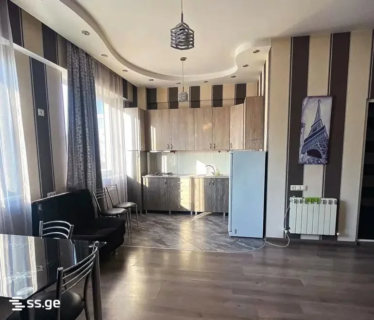 3-комнатная квартира в Тбилиси