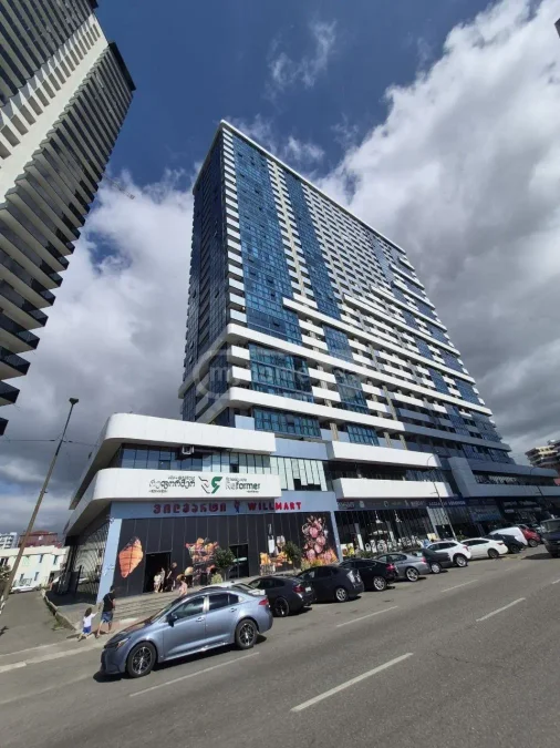 1+1 на Sunrise Residence Bagrationis Shes. 32 ბაგრატიონის უბანი