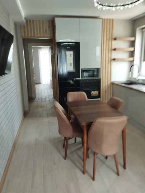 1+1 квартира в Исани-Дирси, $500
