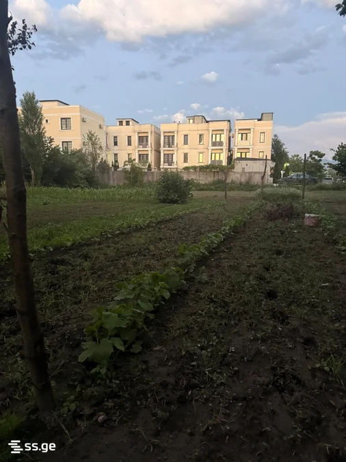 Участок у моря