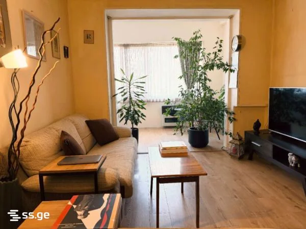 3 room Flat For Sale. Temqa