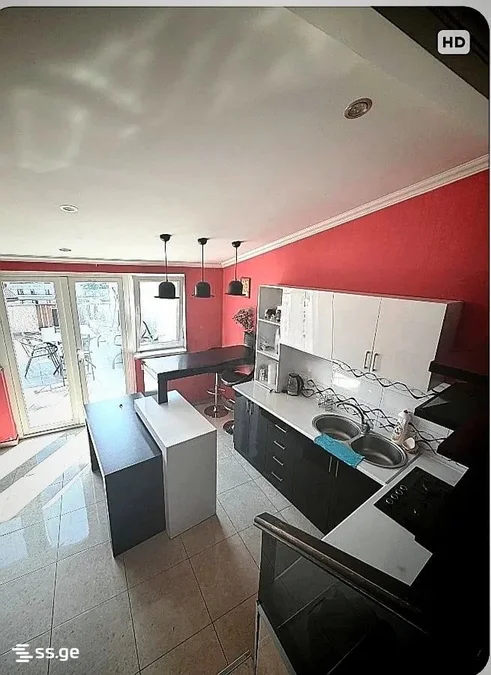 4 room Flat For Sale. Mtatsminda