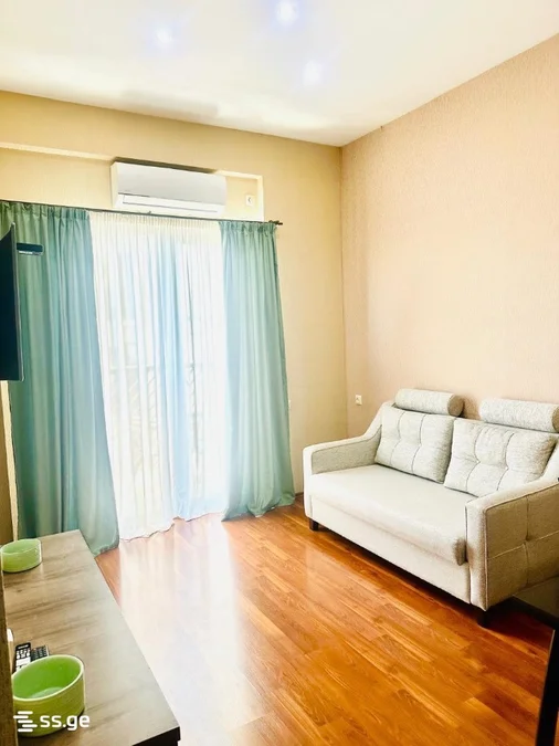 2 room Flat Daily rent. Isani