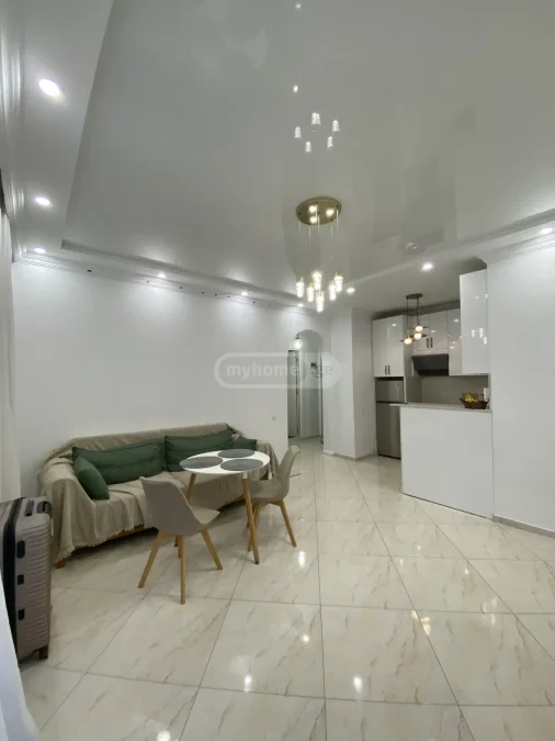 1+1 на David Agmashenebeli Street 3 აღმაშენებლის უბანი