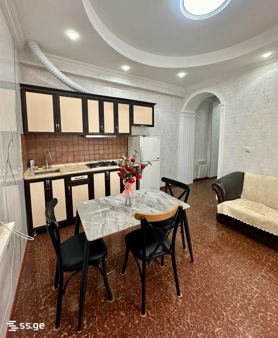 Коммерческое помещение на Sherif Khimshiashvili St 19 Khimshiashvili District