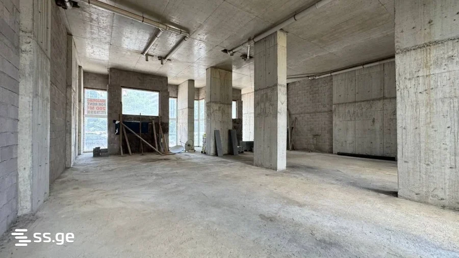 Коммерческое помещение 200 м², $4000