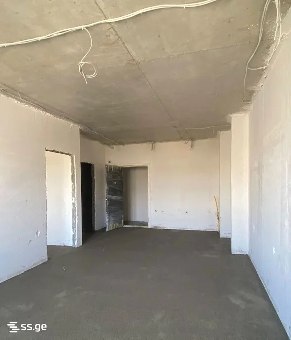 2 room Flat For Sale. Isani