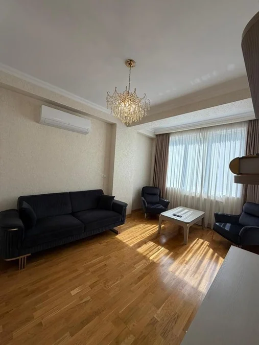 Tbilisi Palace: 3-комнатная, 76.0 м²