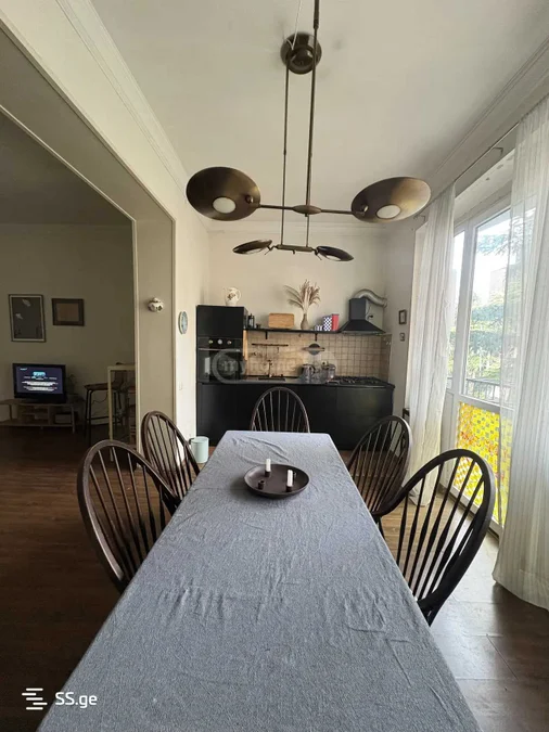 3 room Flat For Rent. Vake