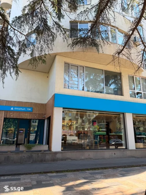 Офис в аренду. Ваке