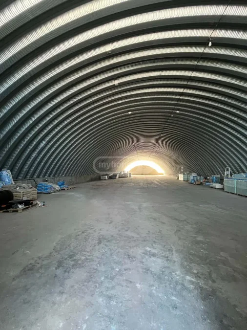 Коммерческое помещение на Airport road 1000 აეროპორტის უბანი