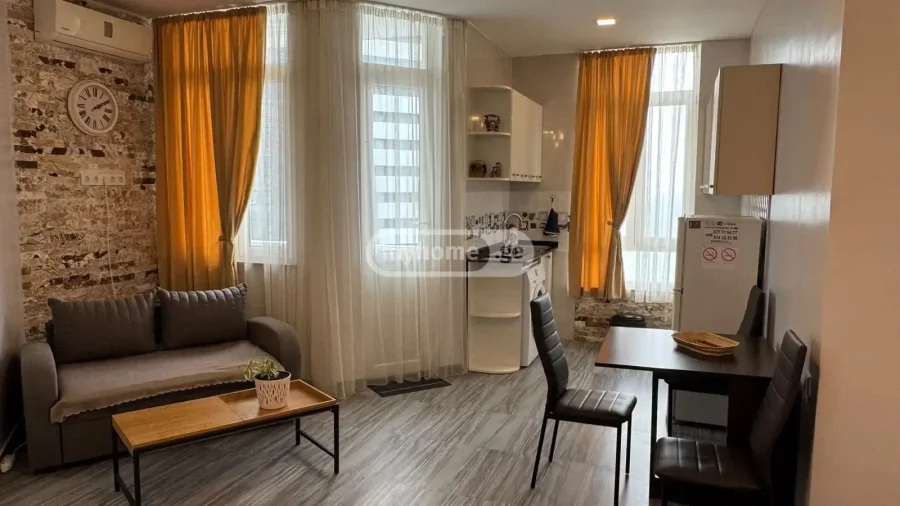 Студия на Z. Gorgiladze Street 98 რუსთაველის უბანი