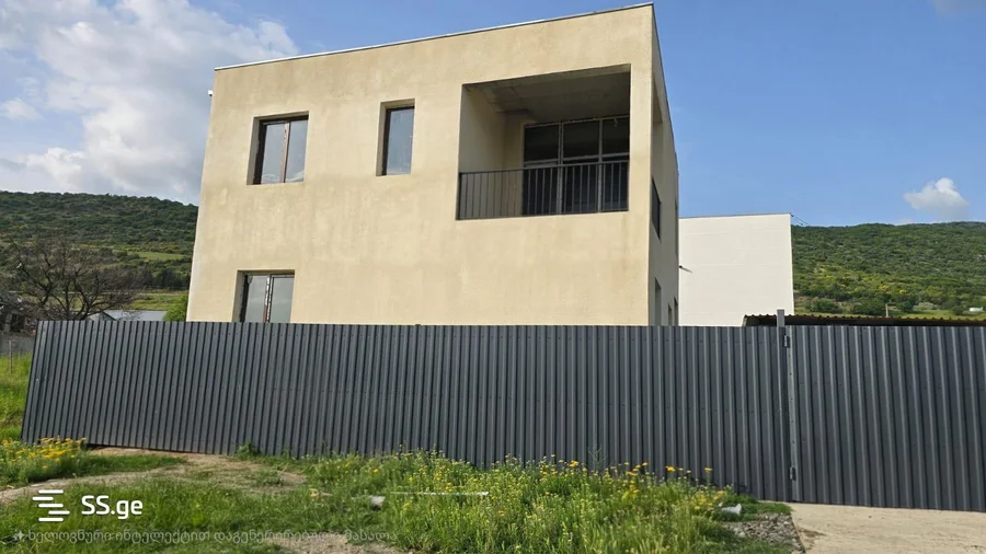 7 room Private House For Sale. Gldani