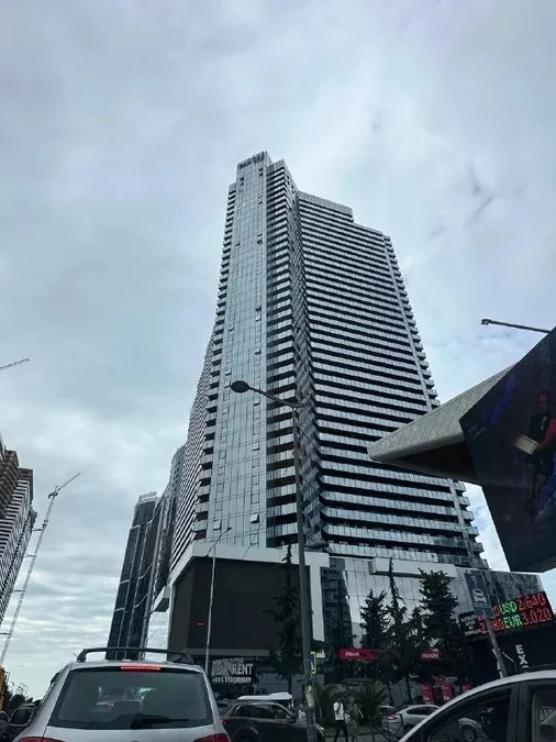 Студия на ტბელ აბუსერიძის ქ. 13 Khimshiashvili District