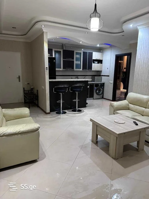 1-комнатная квартира на ул. Химшиашвили, 4, $380