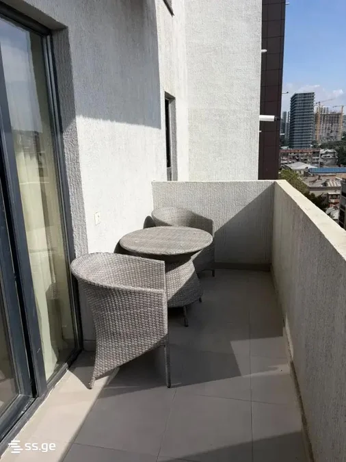 3 room Flat For Rent. Didube