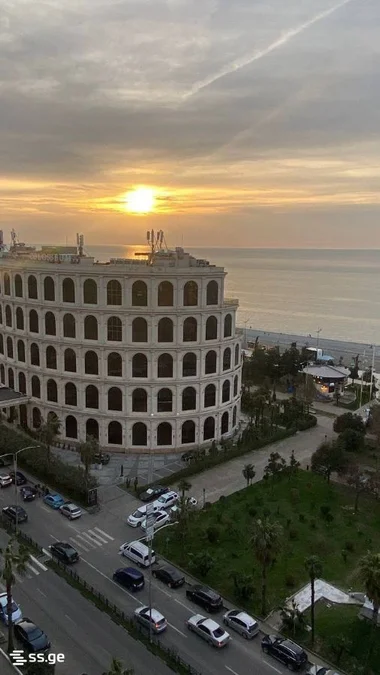 1+1 на Orbi Sea Towers Sherif Khimshiashvili St 15 Khimshiashvili District