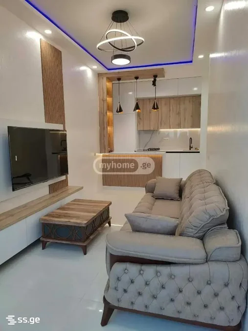 1+1 на R. Nizharadze st. 5 Airport District