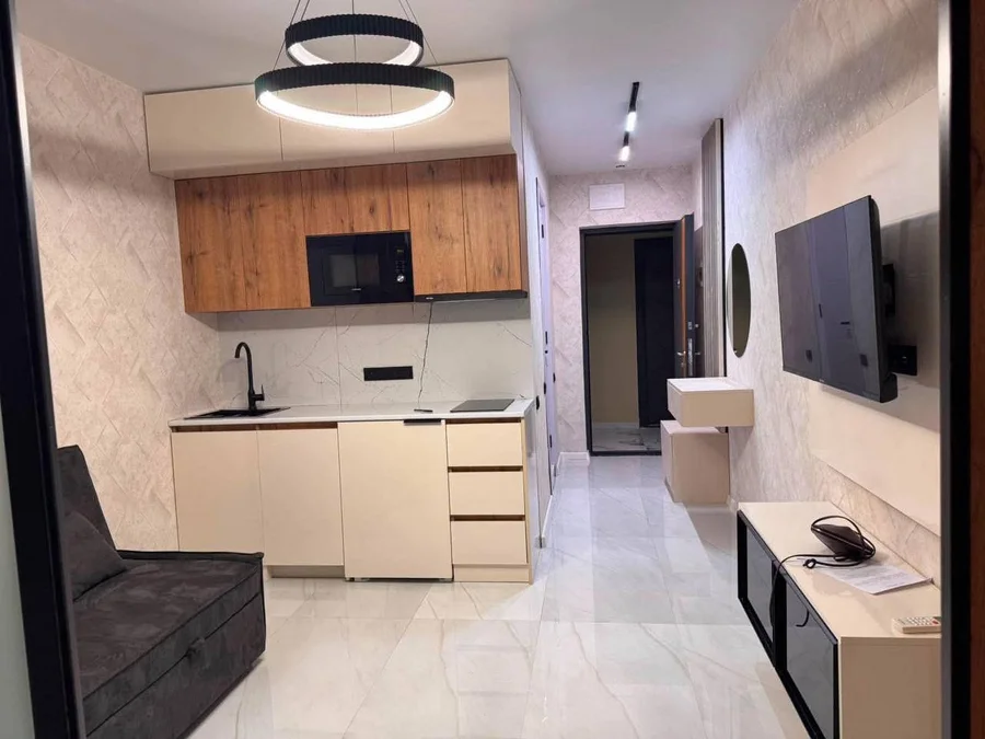 Просторная студия в BST, Аллея Героев, $450