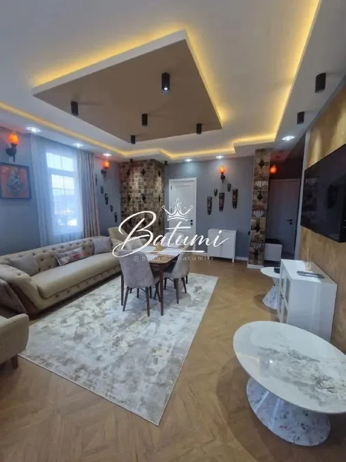 2+1 в Старом Батуми, $800