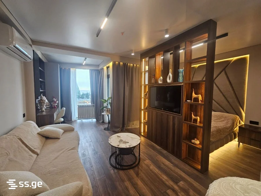 1+1 на Metro City ზღვის პირის ქ. 1 Rustaveli District