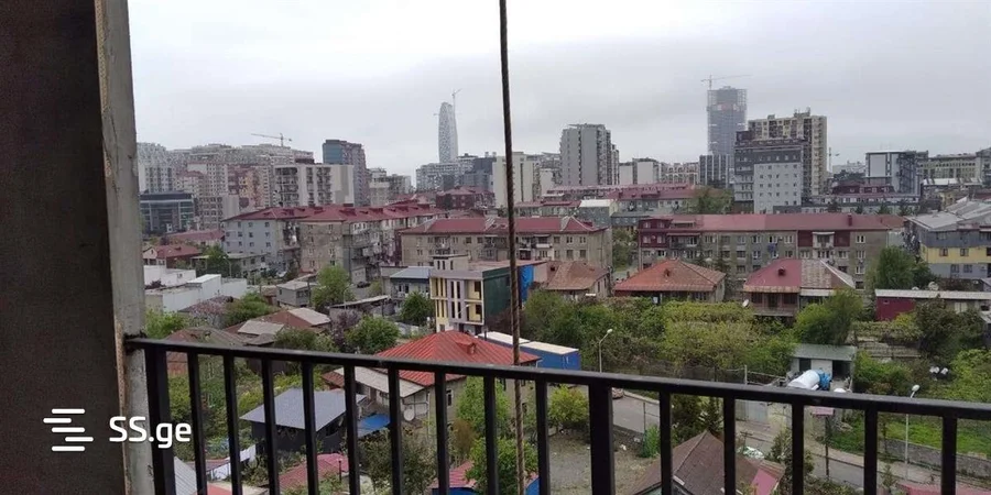 1+1 на Old District 96 Old Batumi District