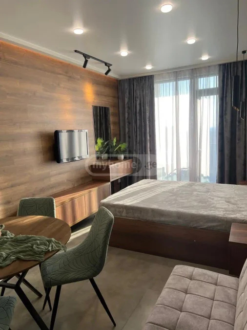 Студия 35 кв.м на ул. Лорткипанидзе, $400