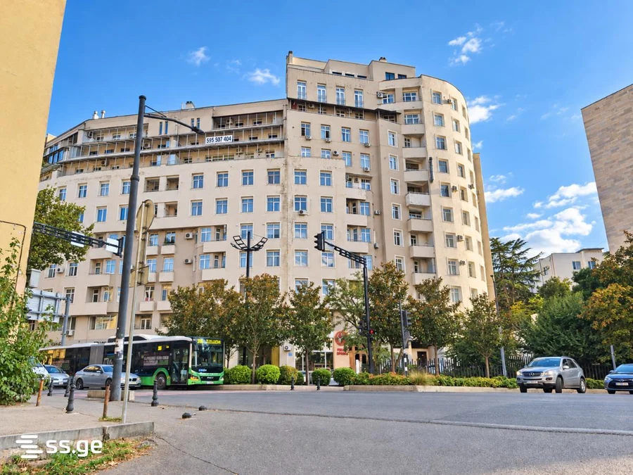 3-комнатная квартира Продаётся. Ваке