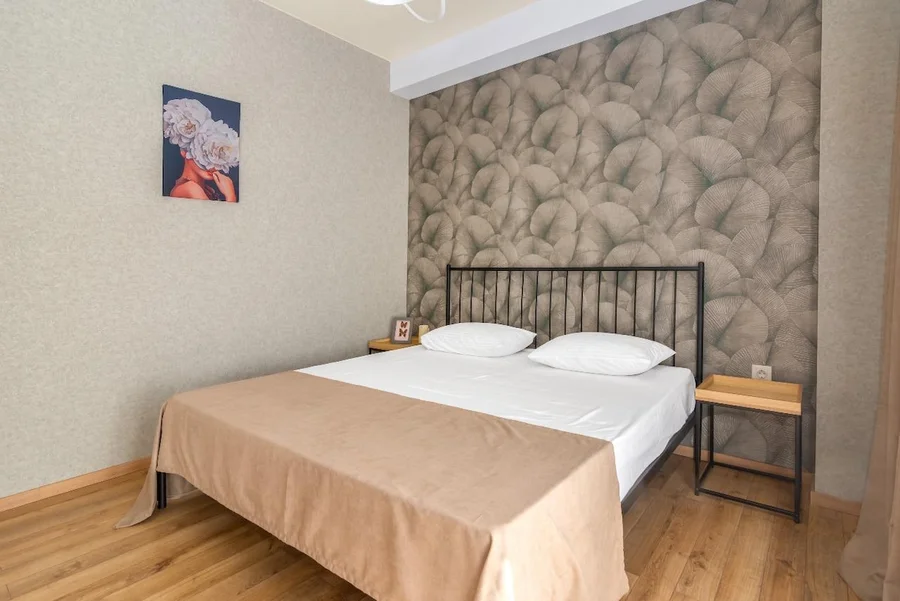2-комнатная квартира рядом с метро 129 А