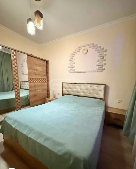 2-комн. квартира, 55 кв.м, $600