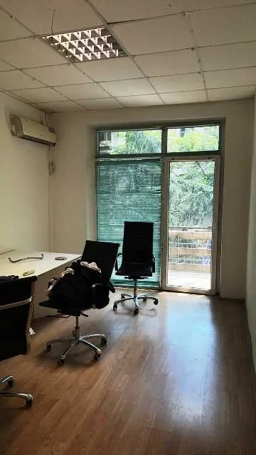 Office For Rent. Vera