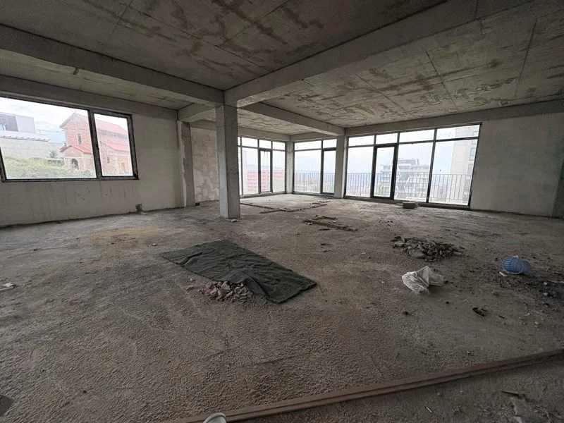 Улица Лиси: 3-комнатная, 104.0 м²