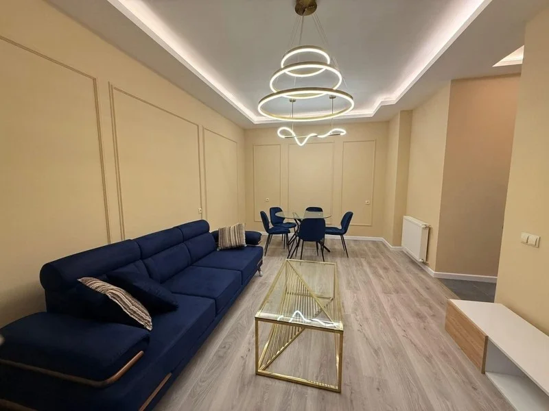 Зеленый бриллиант: 3-комнатная, 79.0 м²