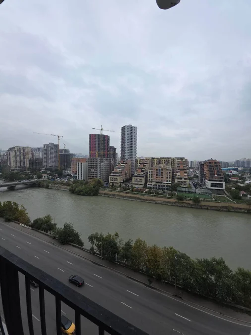 Квартира в Ортачала с прекрасным видом на реку Кура!