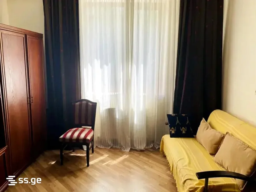 3 room Flat For Sale. Vake