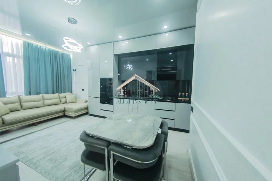 3-комнатная квартира у моря, 70 м², $1100