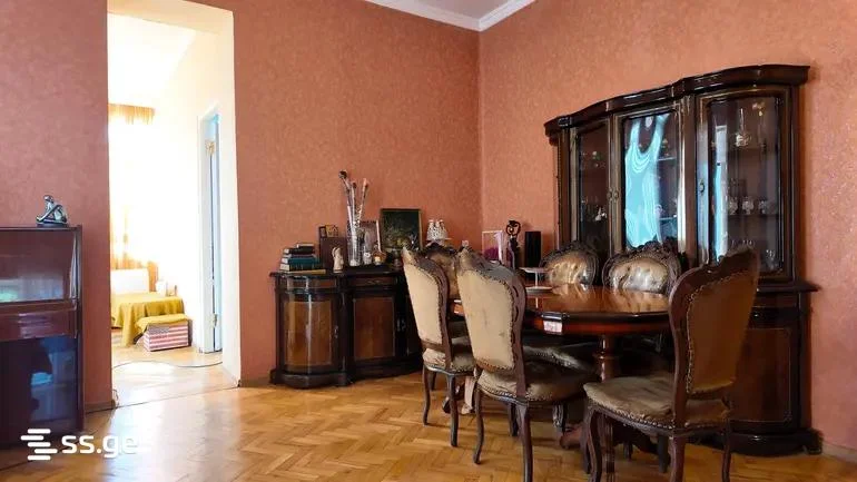 Коммерческое помещение на toidze st. 27 Chugureti