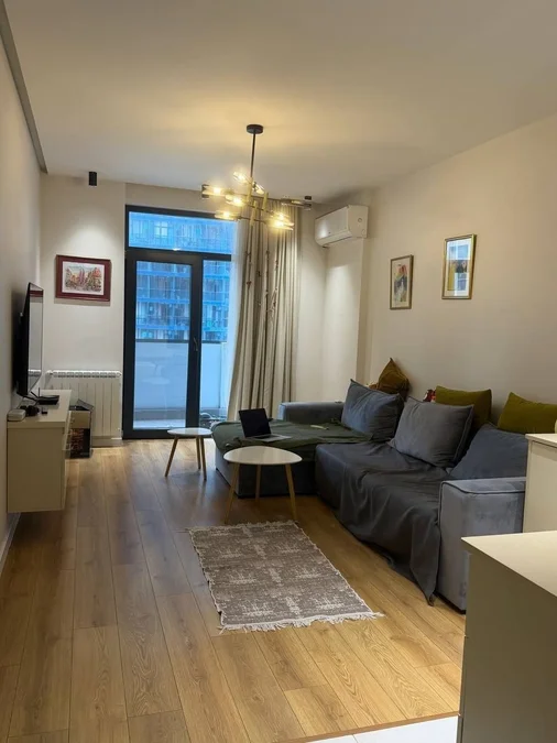 1+1 квартира на ул. Пиросмани 17, 52 м²