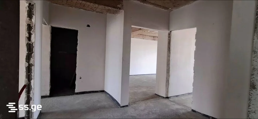4 room Flat For Sale. Saburtalo