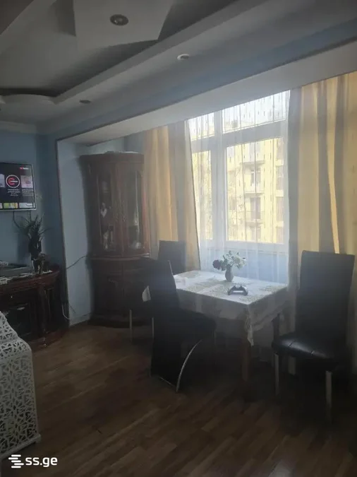 3-комнатная квартира в Тбилиси