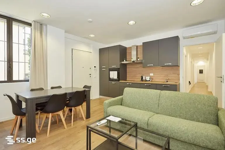 3 room Flat For Rent. Vake
