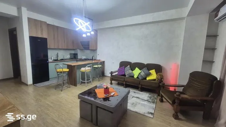 3 room Flat For Rent. Ortachala