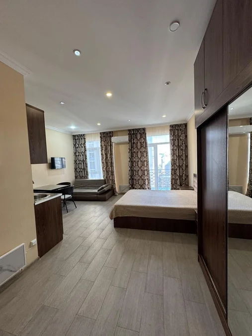 Аиси: Студия, 35,0 м²