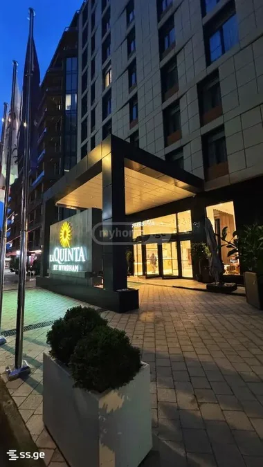 1+1 на Улица Леха и Марии Качиньских 55 Airport District