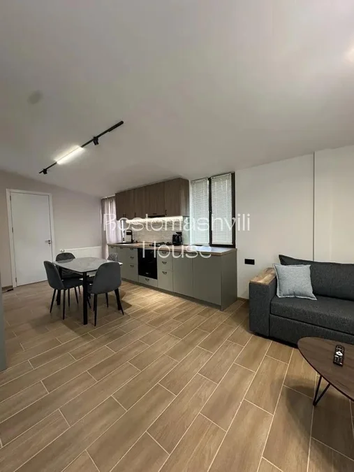3 комнаты, 2 спальни в Авлабари, $770