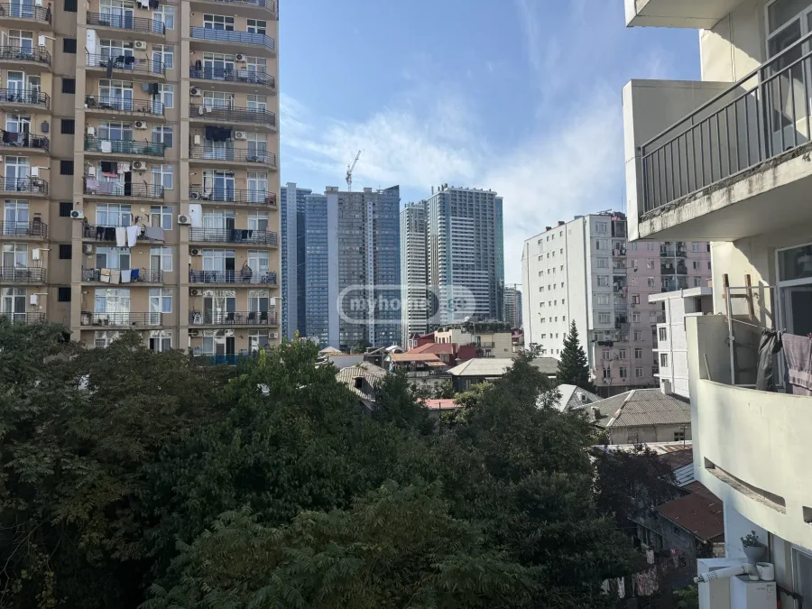 1+1 на улица Грибоедова რუსთაველის უბანი