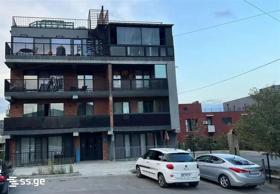 3-комнатная квартира на продажу. Сабуртало