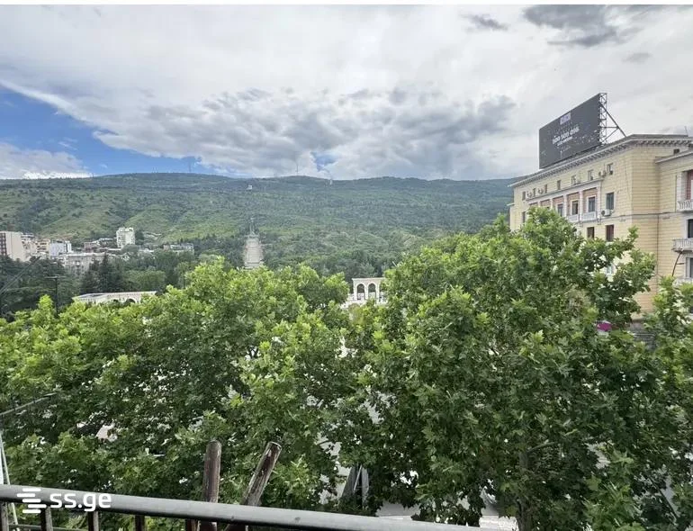 3 room Flat For Sale. Vake